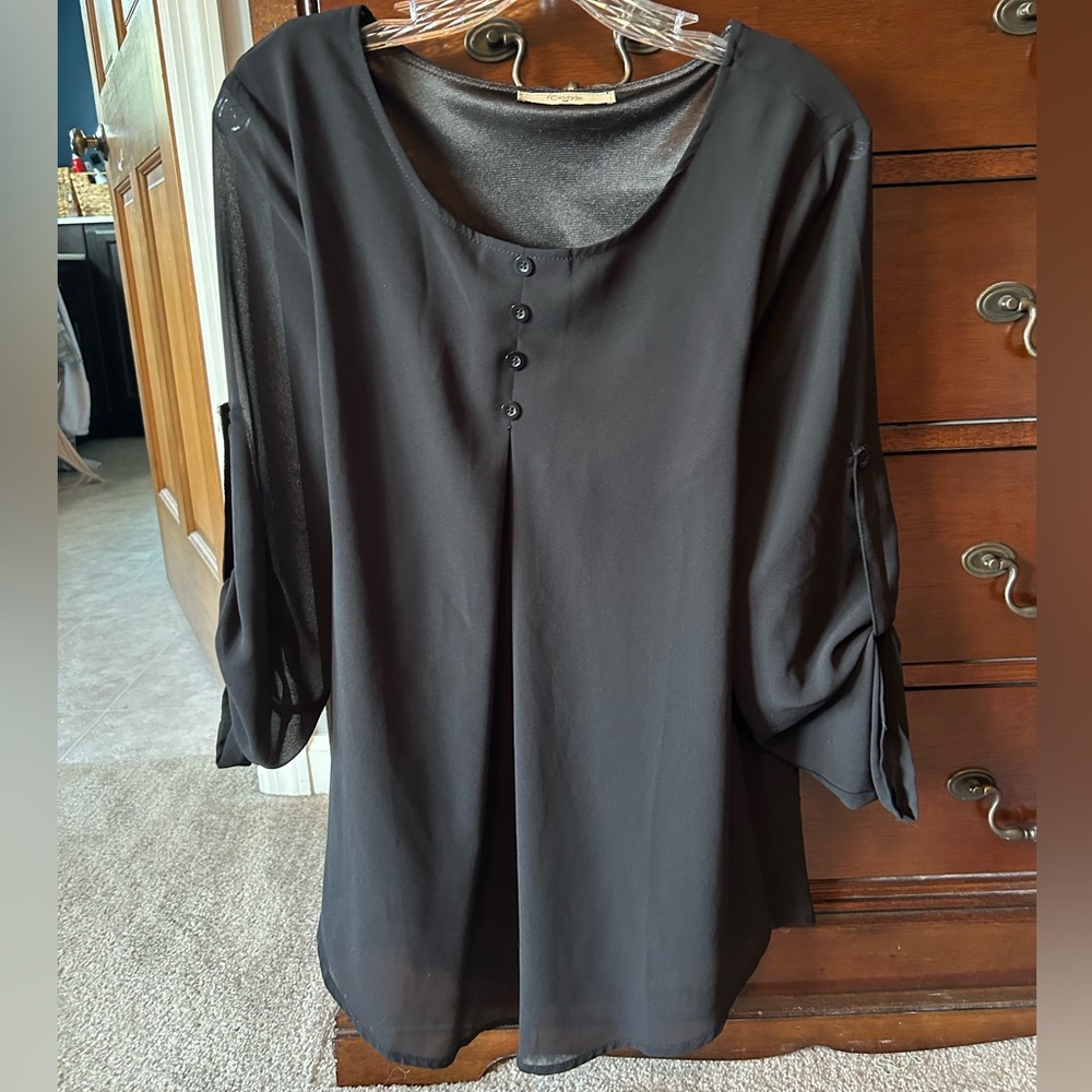 Cestyle black tunic style top- medium